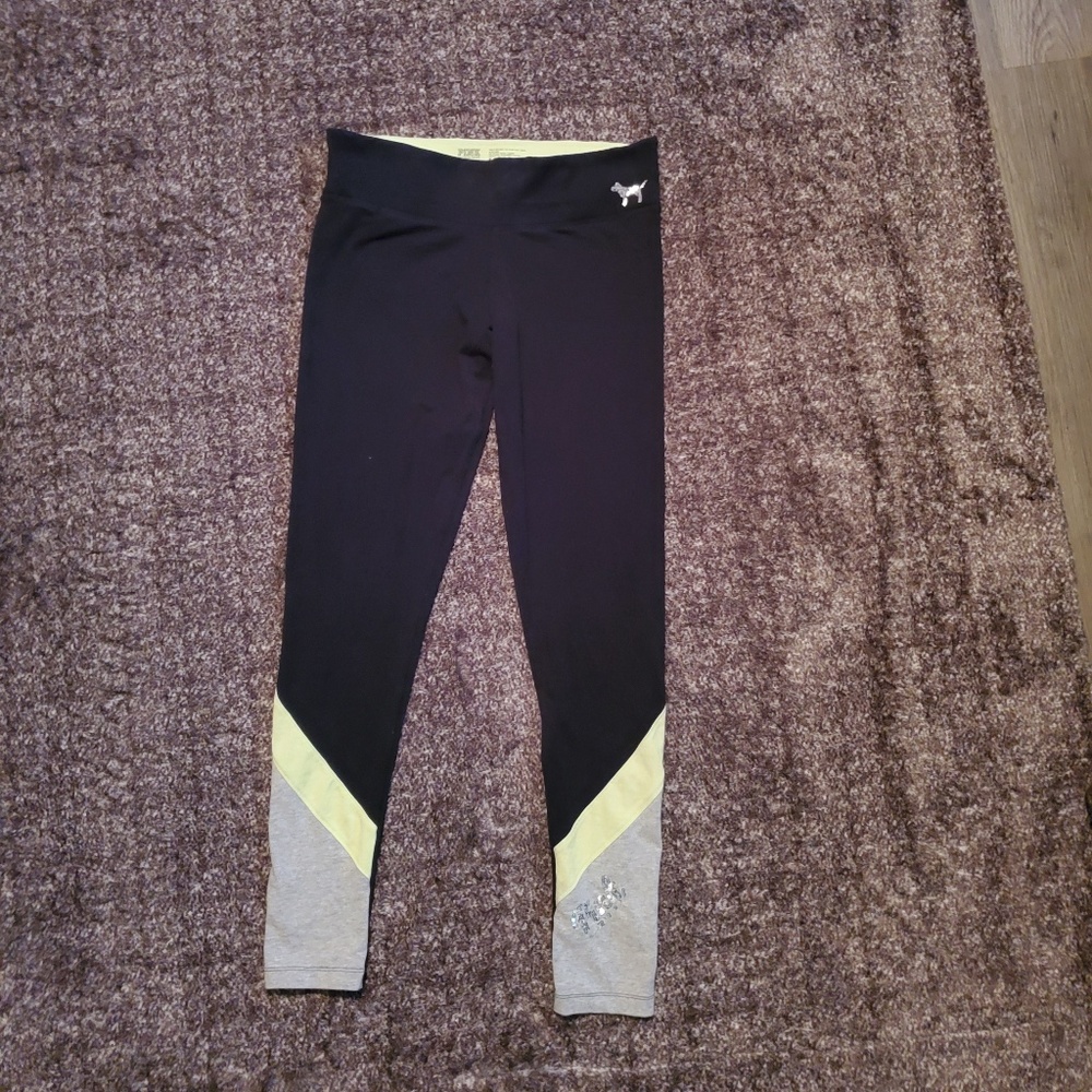 PINK yoga pants